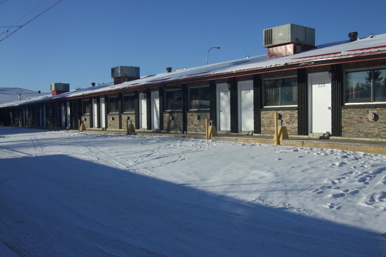 Trailside Inn Lloydminster Exterior foto