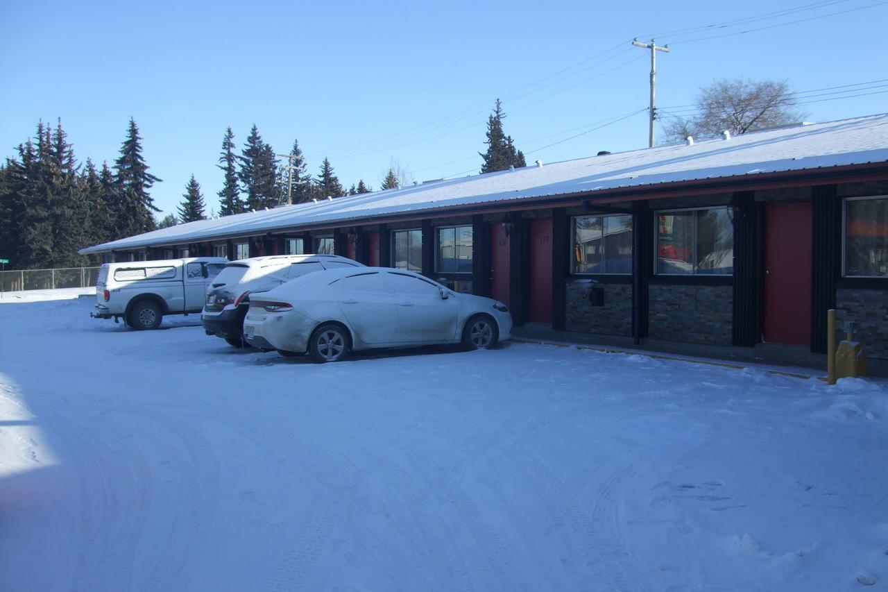 Trailside Inn Lloydminster Exterior foto